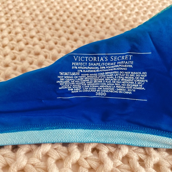 Victoria’s Secret Perfect Shape Bra 38DD  push up! - Picture 7 of 9